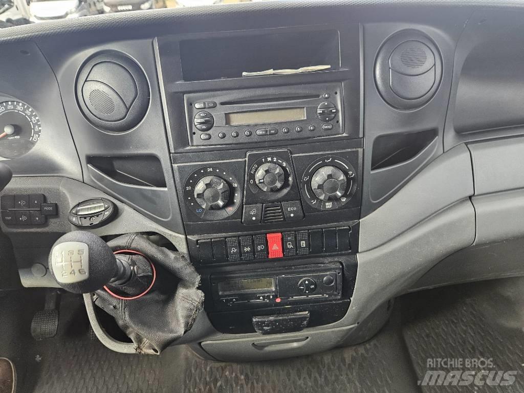 Iveco Daily 35S18 Preču pārvadāšanas furgoni