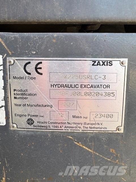 Hitachi ZX 225 Kāpurķēžu ekskavatori