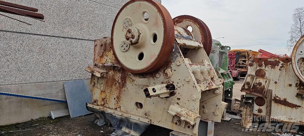 Metso C 100 Drupinātāji