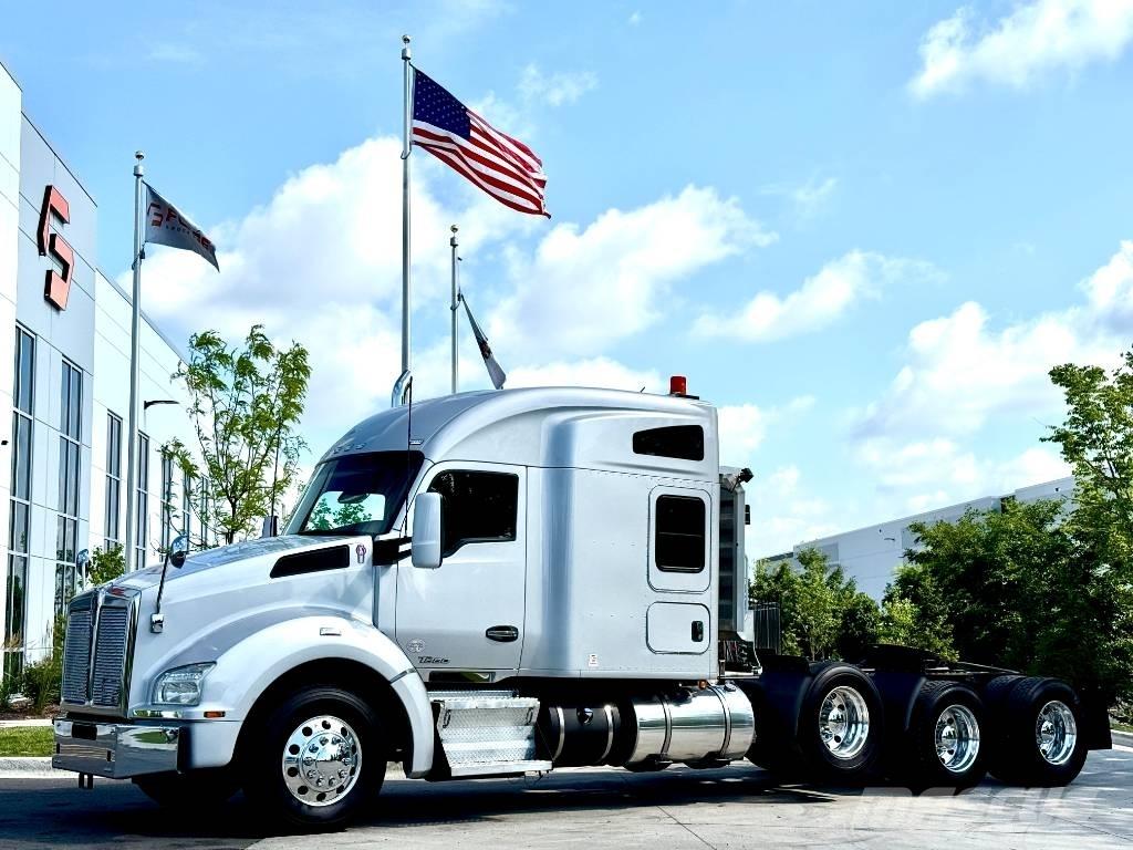 Kenworth T 880 Vilcēji