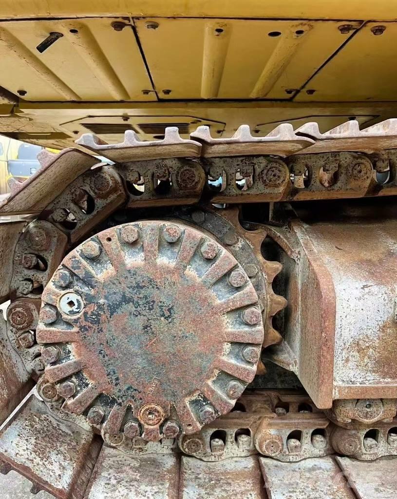 CAT 320 C Kāpurķēžu ekskavatori