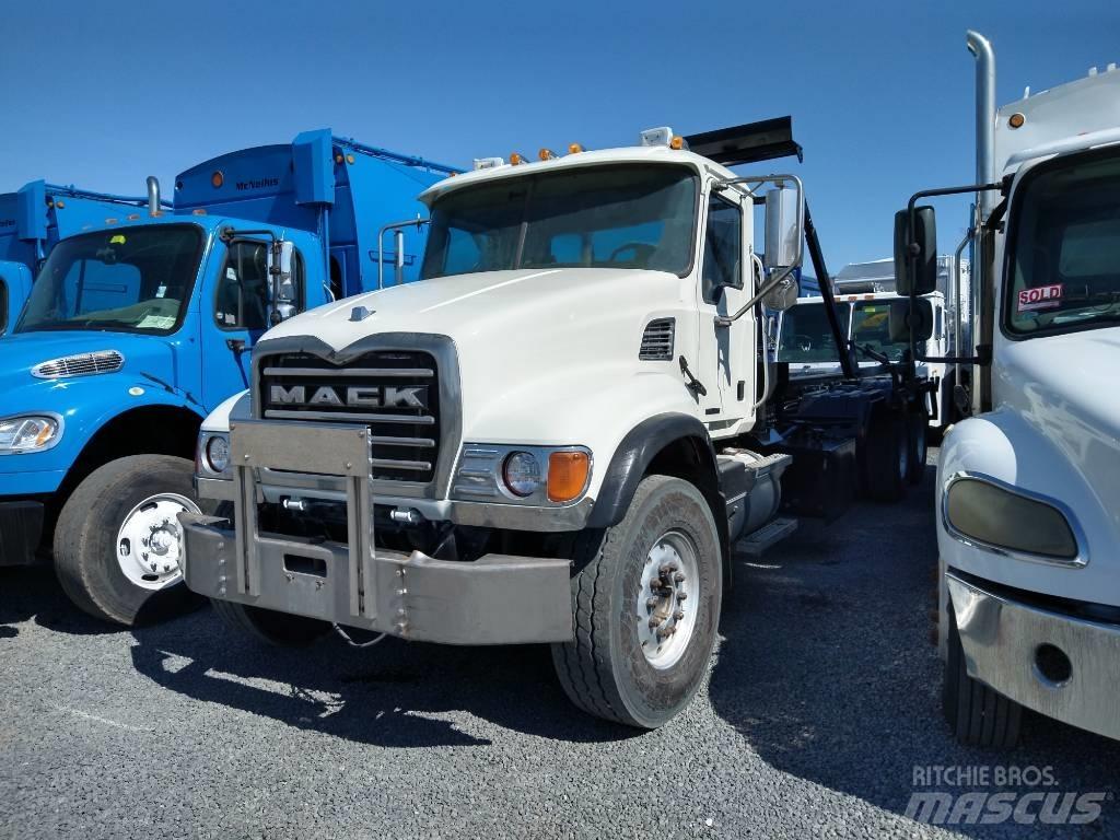 Mack GRANITE CV713 Atkritumu izvešanas transports