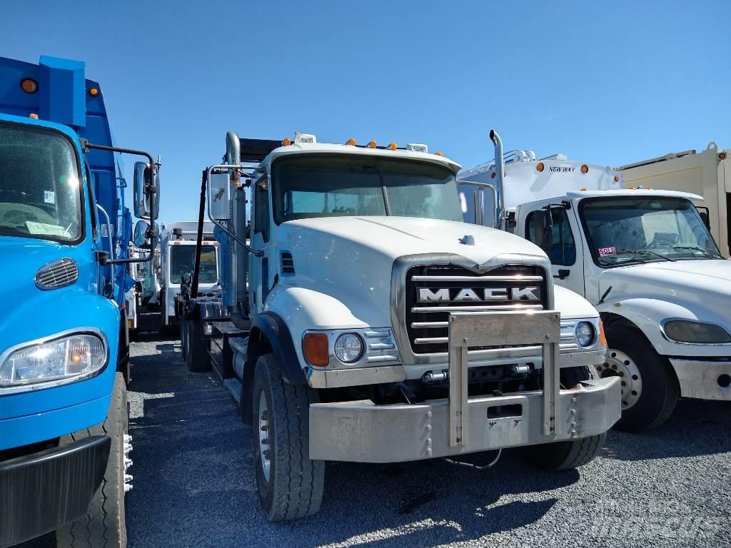 Mack GRANITE CV713 Atkritumu izvešanas transports