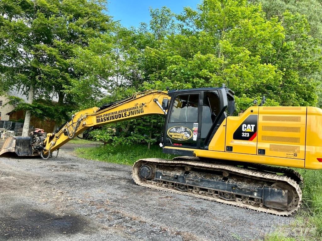 CAT 323 NG - nextgen Kāpurķēžu ekskavatori