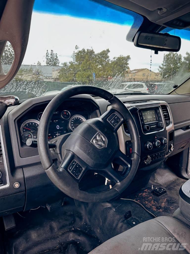 Dodge Ram 5500 Pilsētas atkritumvedēji