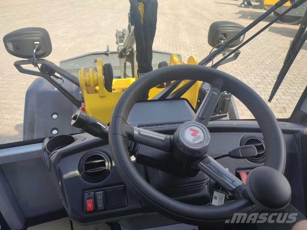 Wacker Neuson WL 750 Iekrāvēji uz riteņiem
