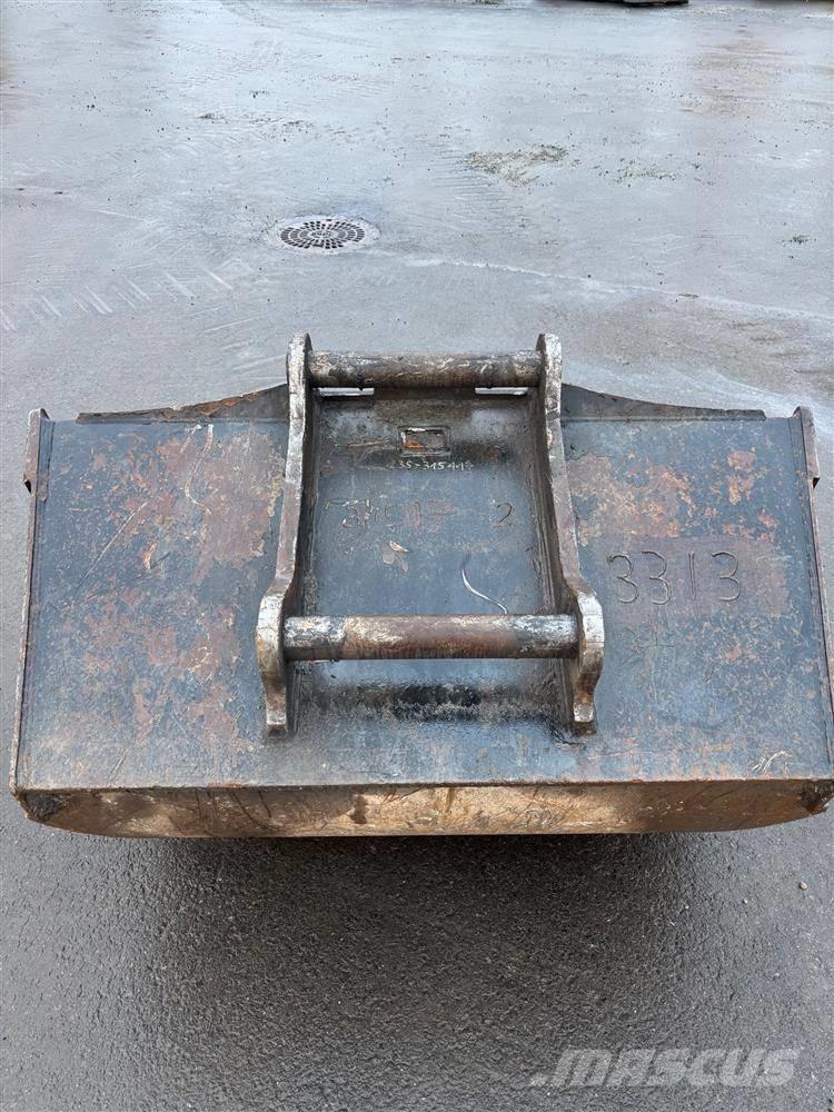 Volvo EC 530 EL Ekskavatori tālās sniedzamības darbiem