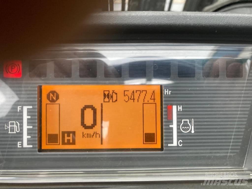 Mitsubishi FD 50 Tehnika ar dīzeļa dzinēju