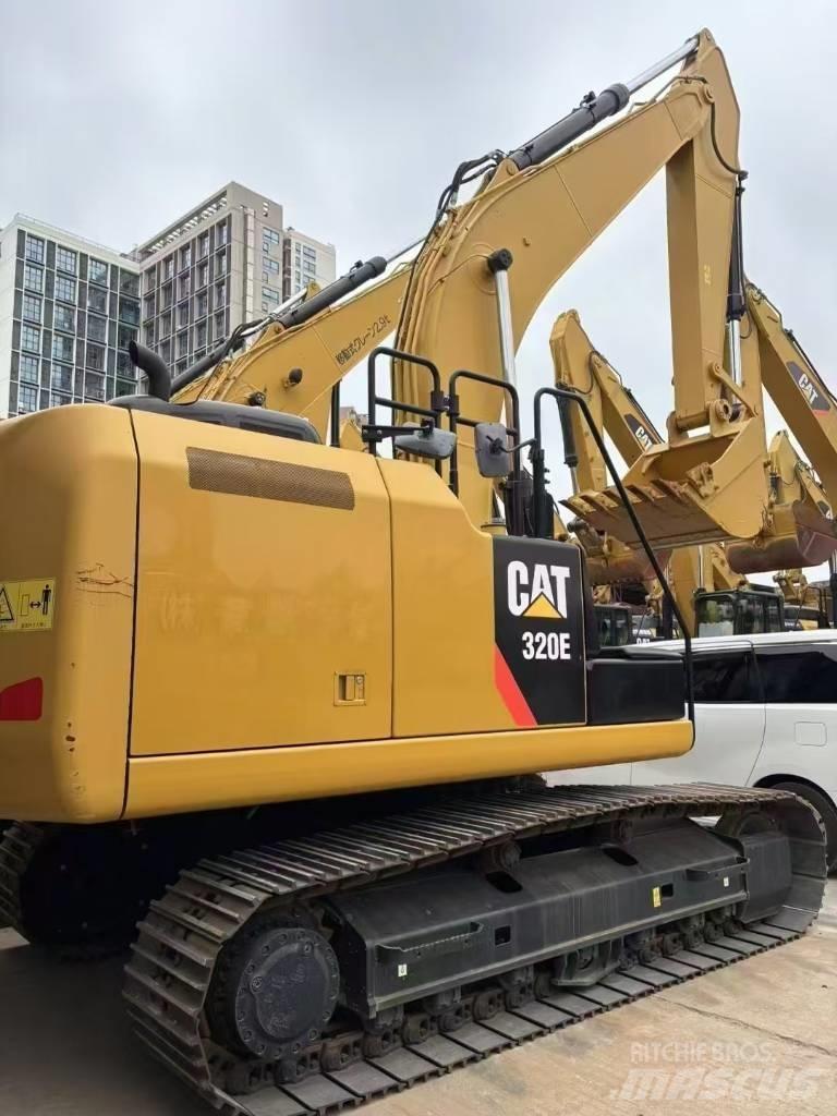 CAT 320 E Kāpurķēžu ekskavatori