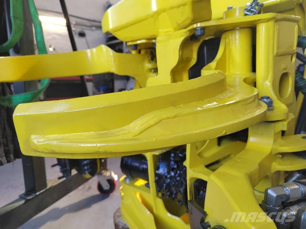 John Deere H412 Hārvesteru kausi