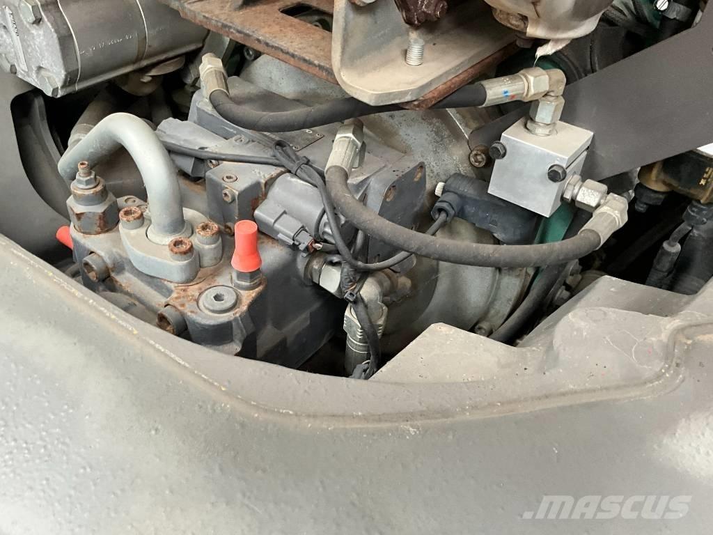 Volvo L 30 G Iekrāvēji uz riteņiem