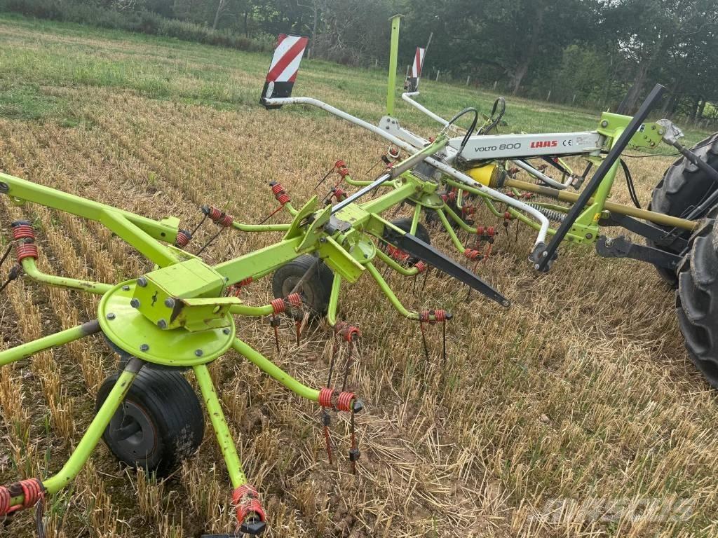 CLAAS Volto 800 Grābekļi un siena ārdītāji