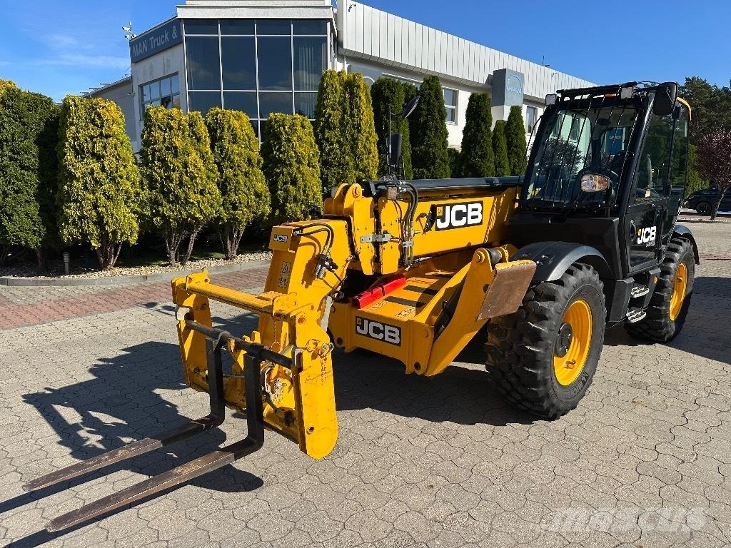 JCB 540-140 Teleskopiskie manipulatori