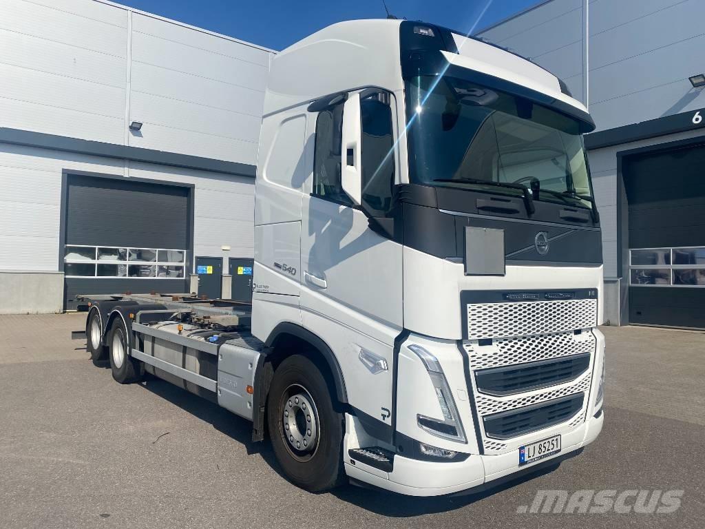 Volvo FH 540 Smagās mašīnas ar konteineriem