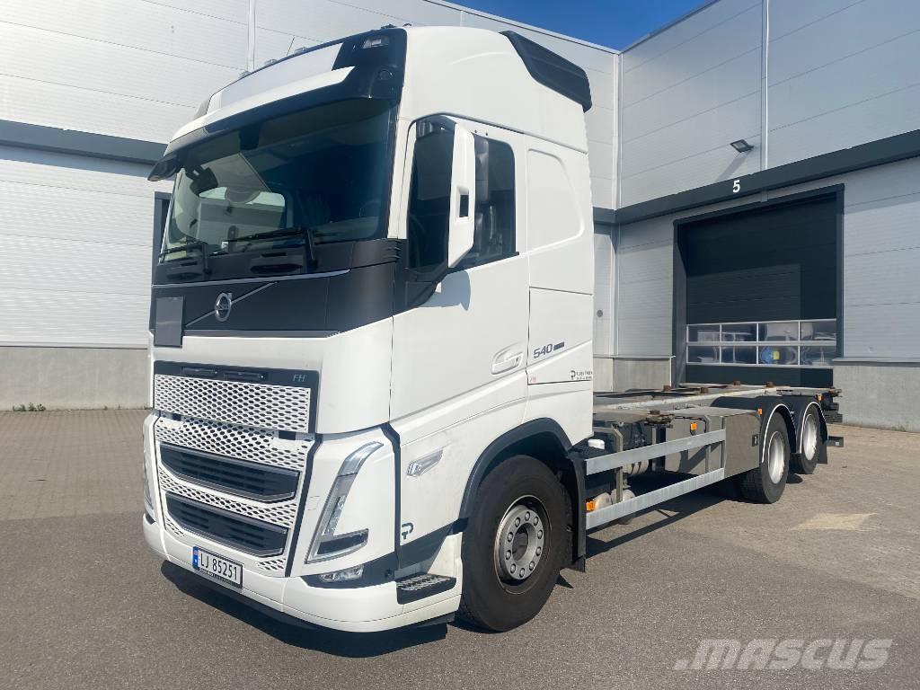 Volvo FH 540 Smagās mašīnas ar konteineriem