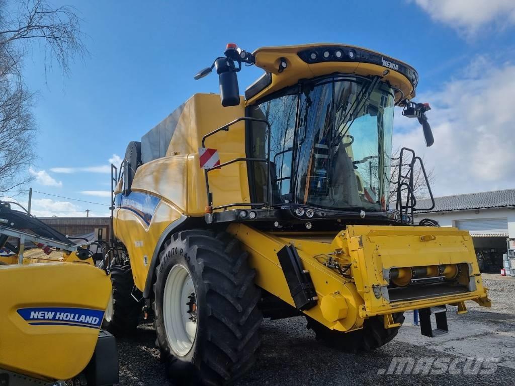 New Holland CX 8.70 Ražas novākšanas kombaini