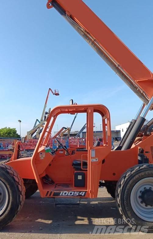 SkyTrak 10054 Teleskopiskie manipulatori