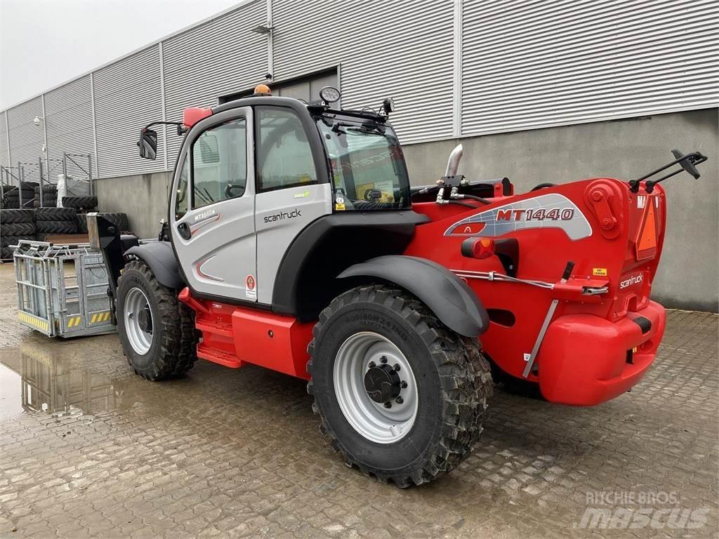 Manitou MT1440A Teleskopiskie manipulatori