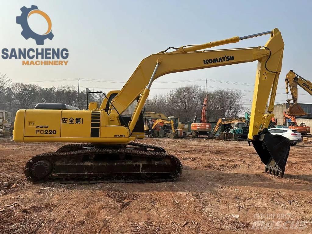 Komatsu PC 200 Kāpurķēžu ekskavatori