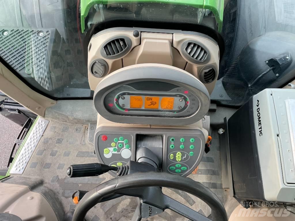 Fendt 828 Vario Traktori