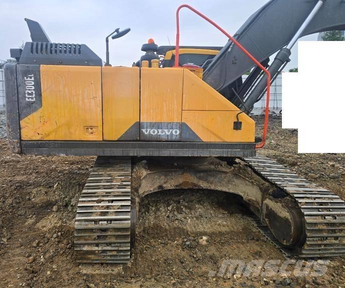Volvo EC 300 EL Kāpurķēžu ekskavatori
