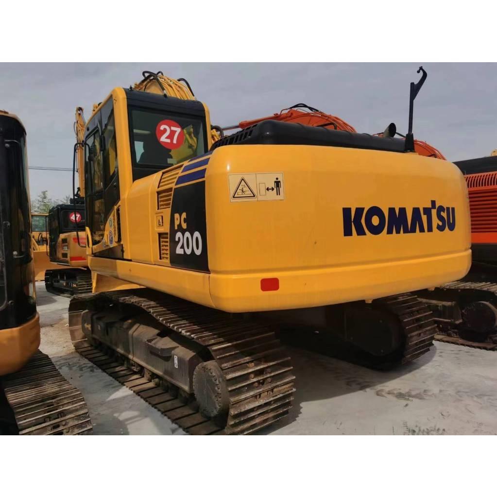 Komatsu PC 200-8 Kāpurķēžu ekskavatori