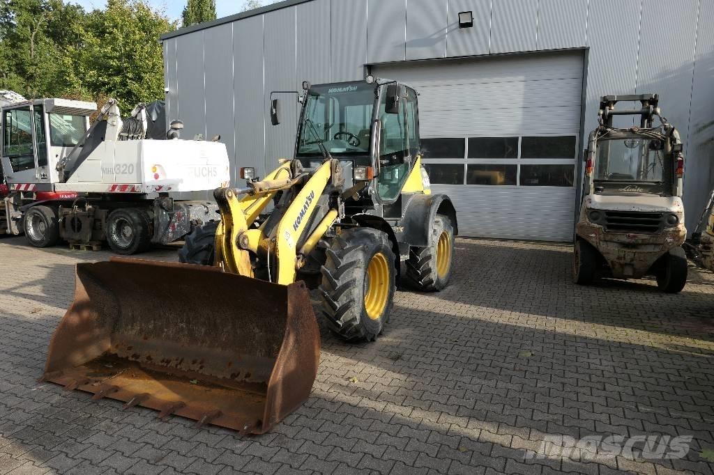 Komatsu WA 100 M-5 Iekrāvēji uz riteņiem