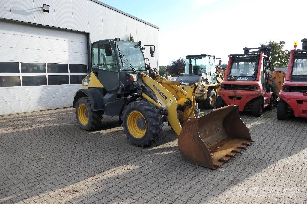 Komatsu WA 100 M-5 Iekrāvēji uz riteņiem