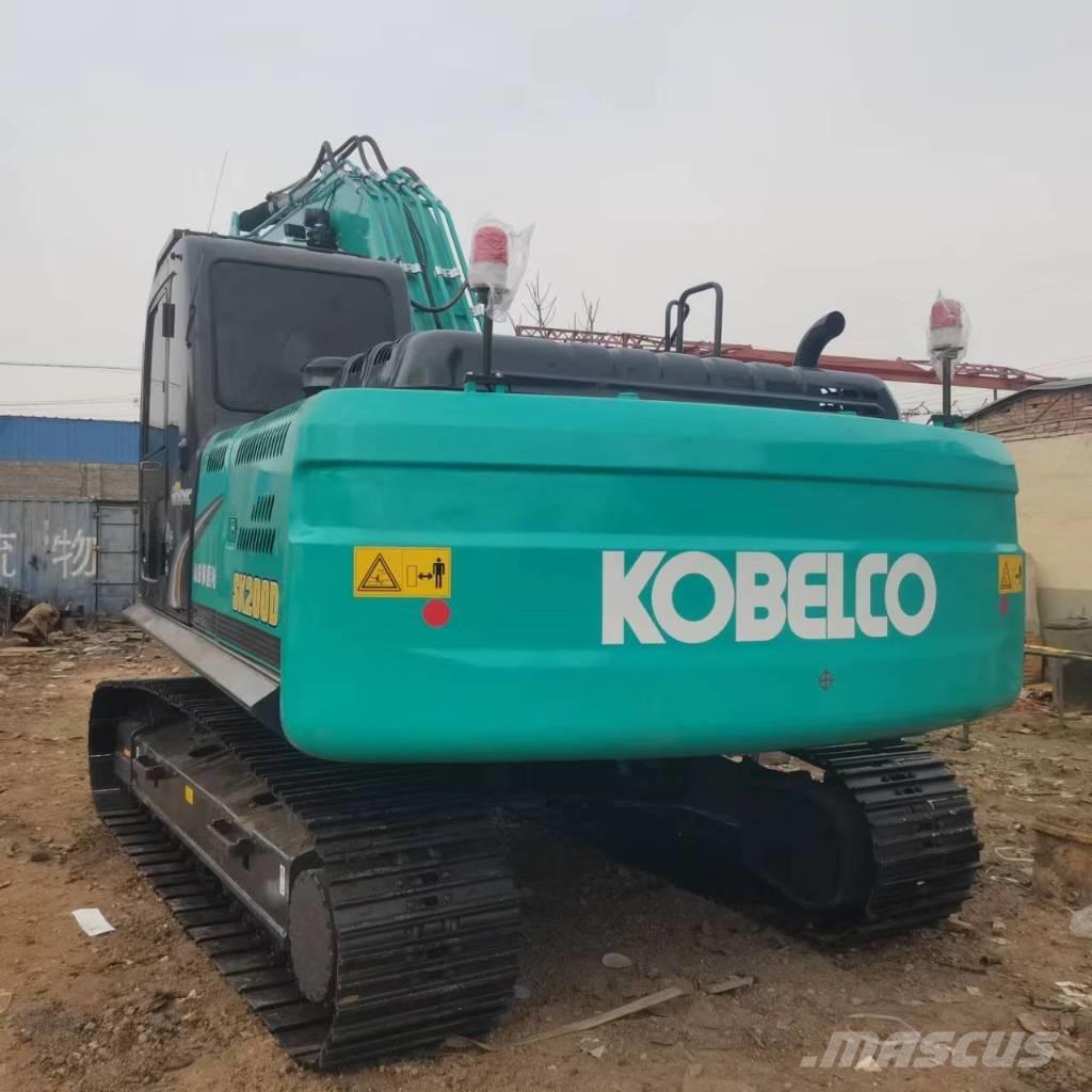 Kobelco SK 200 D Kāpurķēžu ekskavatori