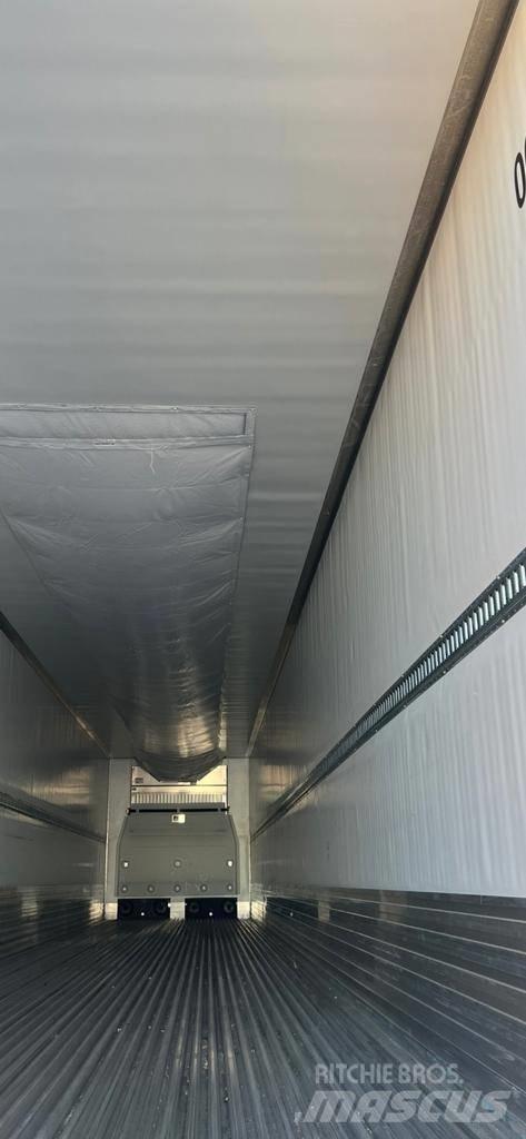 Utility Reefer Piekabes ar temperatūras kontroli