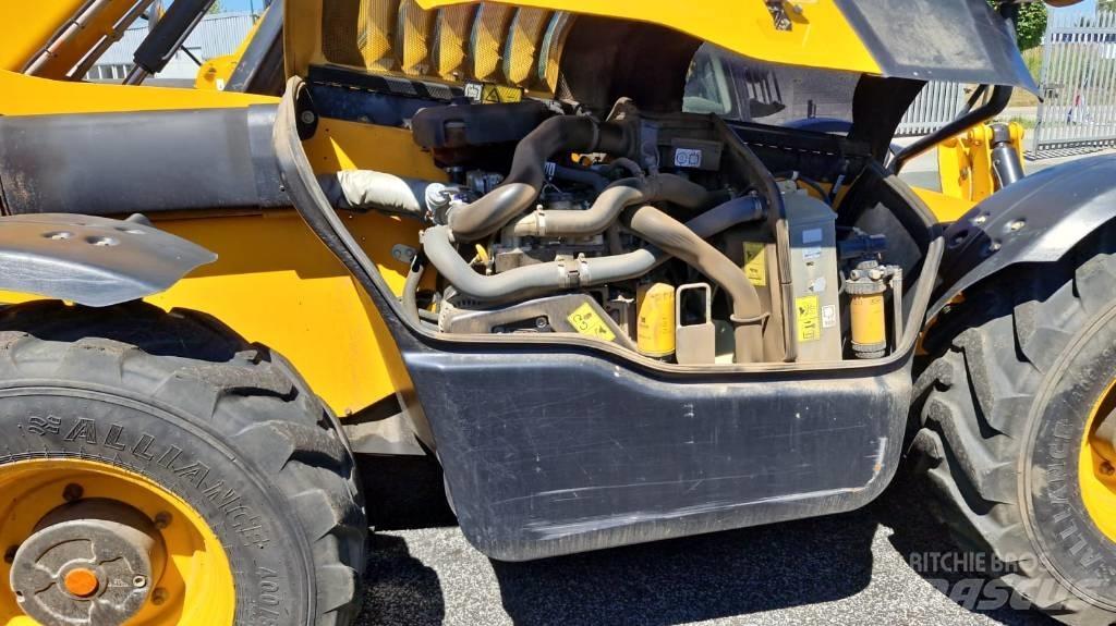JCB 533-105 Teleskopiskie manipulatori