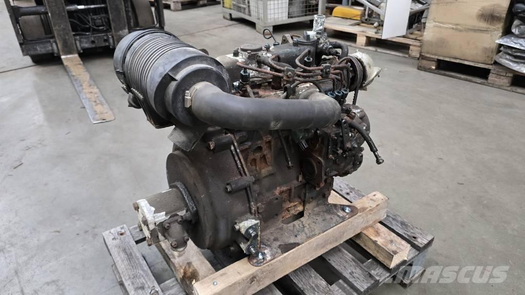 Kubota D1105 Dzinēji