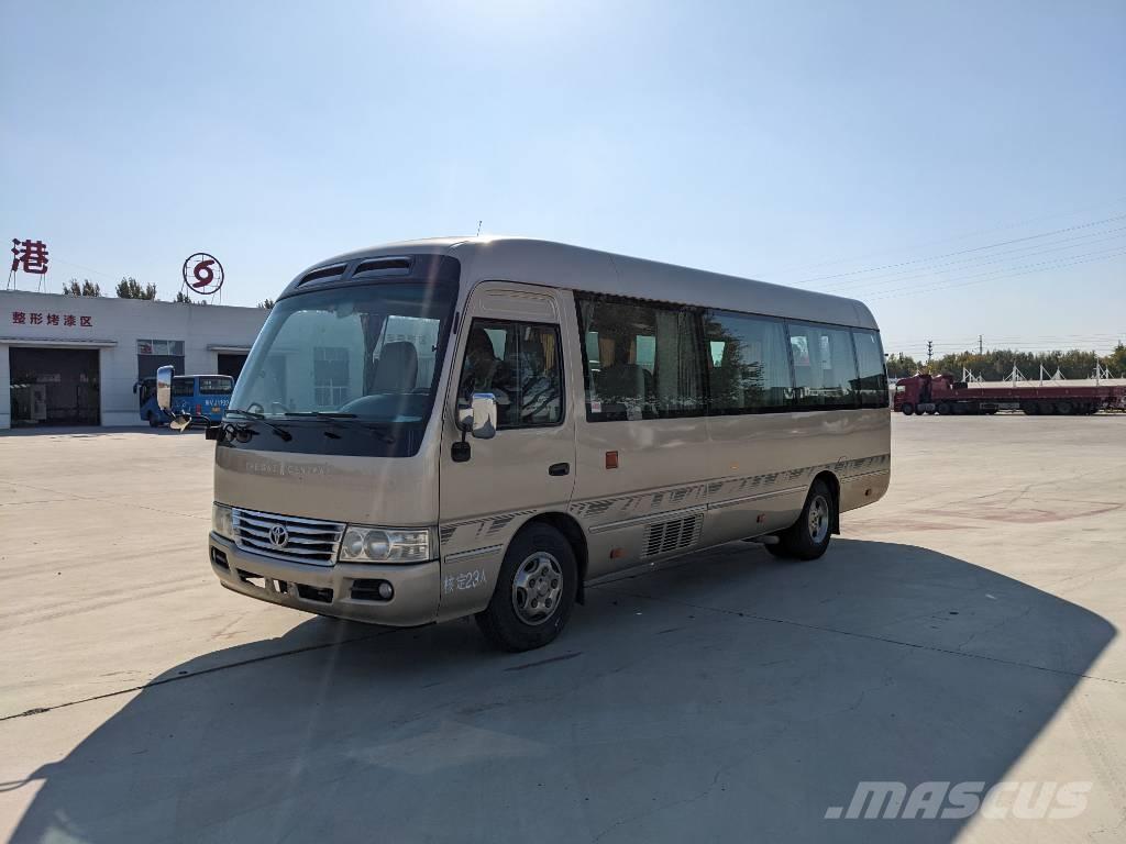 Toyota Coaster Bus Mikroautobusi