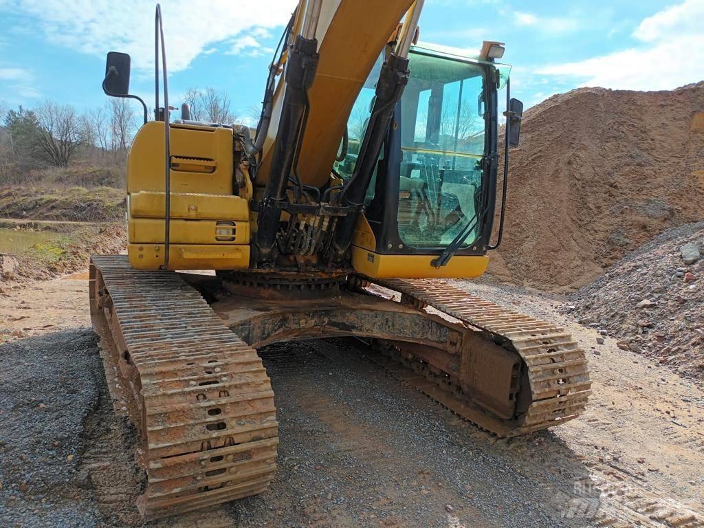 CAT 323 DL Kāpurķēžu ekskavatori