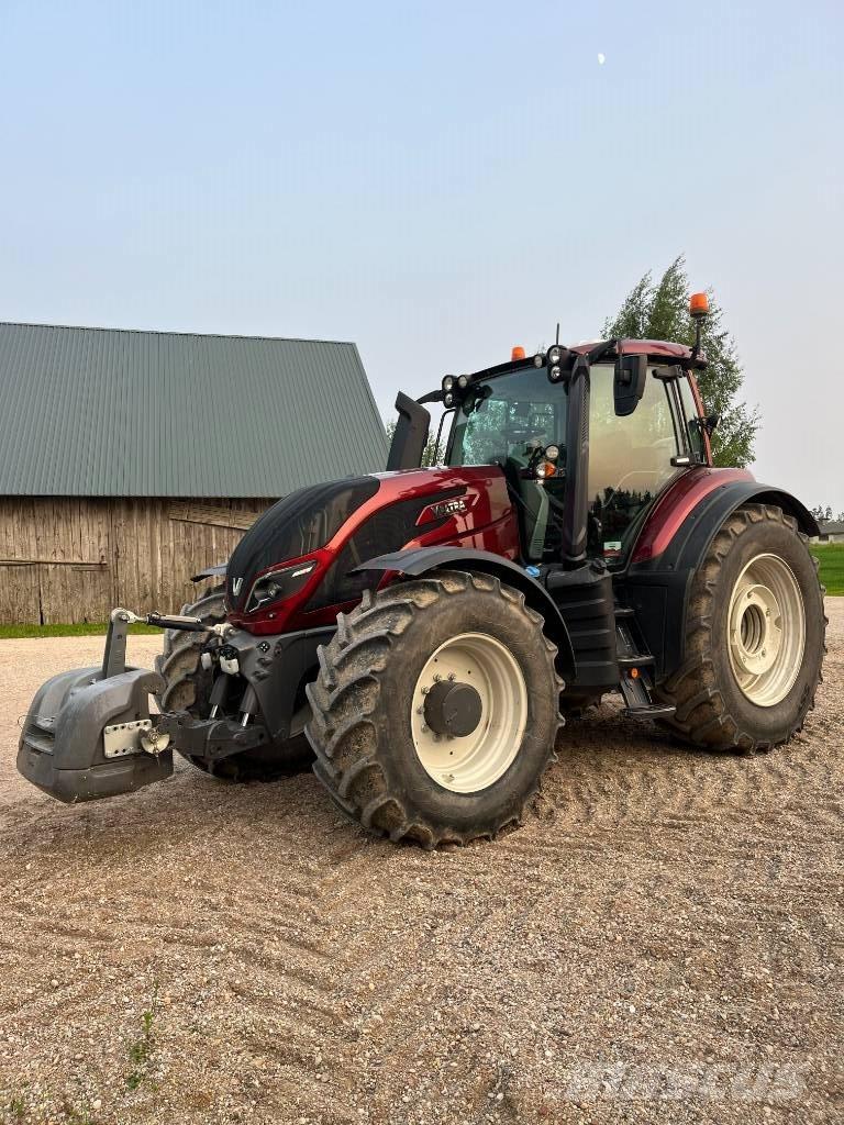 Valtra T 254 V Traktori