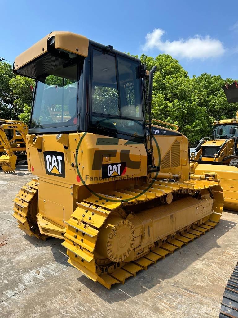CAT D 5 K Kāpurķēžu buldozeri