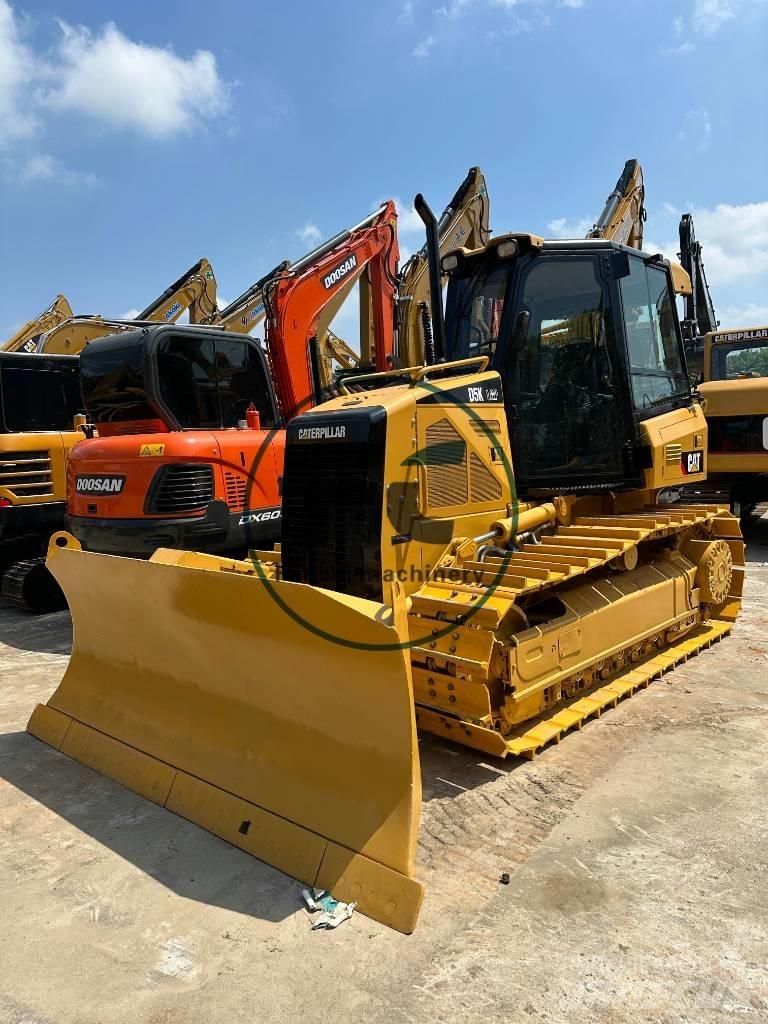 CAT D 5 K Kāpurķēžu buldozeri
