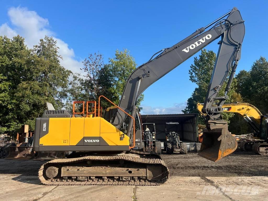 Volvo EC 250 EL Kāpurķēžu ekskavatori