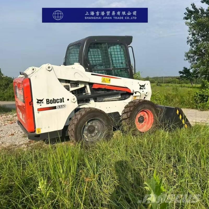 Bobcat S 550 Lietoti riteņu kompaktiekrāvēji