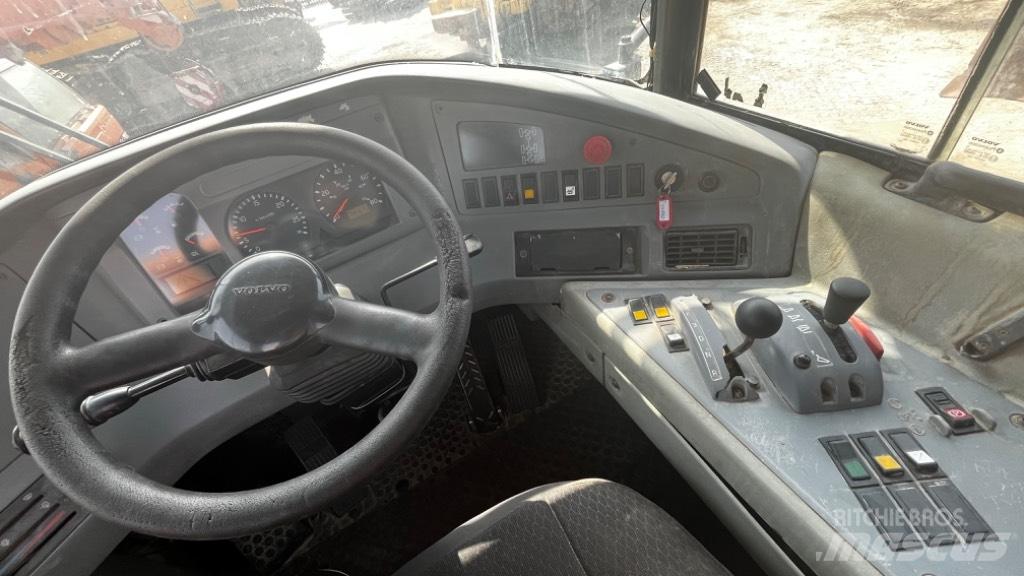 Volvo A40D Artikulētie pašizgāzēji