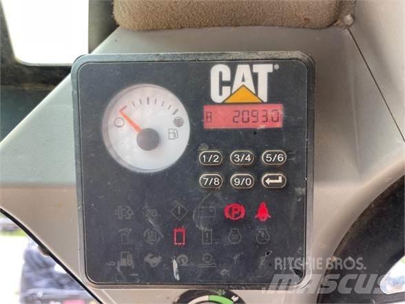 CAT 259D Lietoti riteņu kompaktiekrāvēji