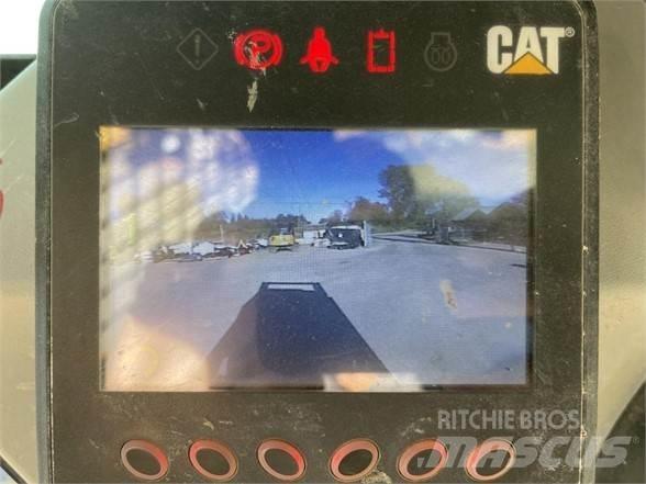 CAT 259D Lietoti riteņu kompaktiekrāvēji