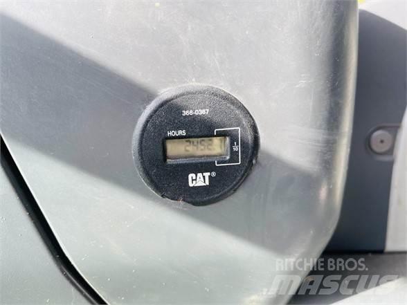 CAT 313FLGC Kāpurķēžu ekskavatori