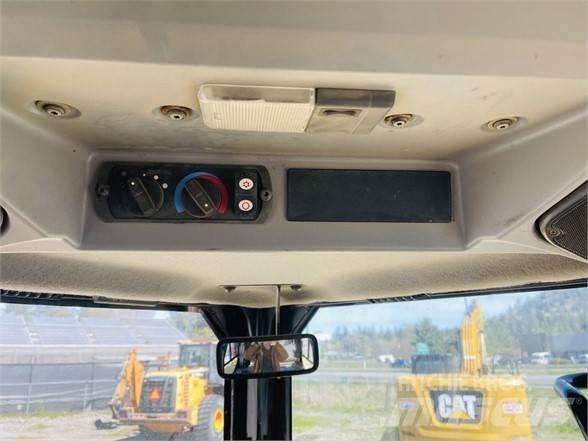 CAT D7E Kāpurķēžu buldozeri