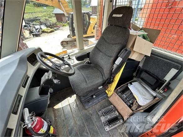 Doosan DA30 Artikulētie pašizgāzēji