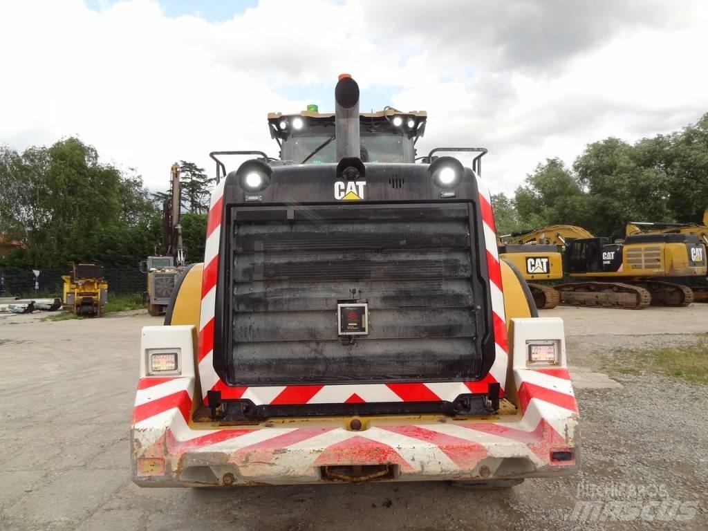 CAT 962 M Iekrāvēji uz riteņiem