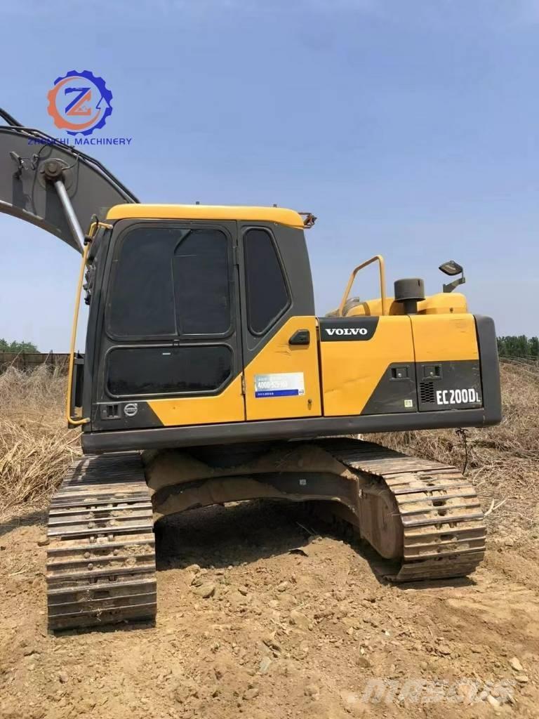 Volvo EC 200 Kāpurķēžu ekskavatori