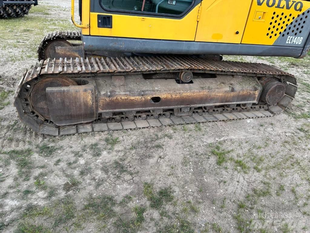 Volvo EC 140 B Kāpurķēžu ekskavatori