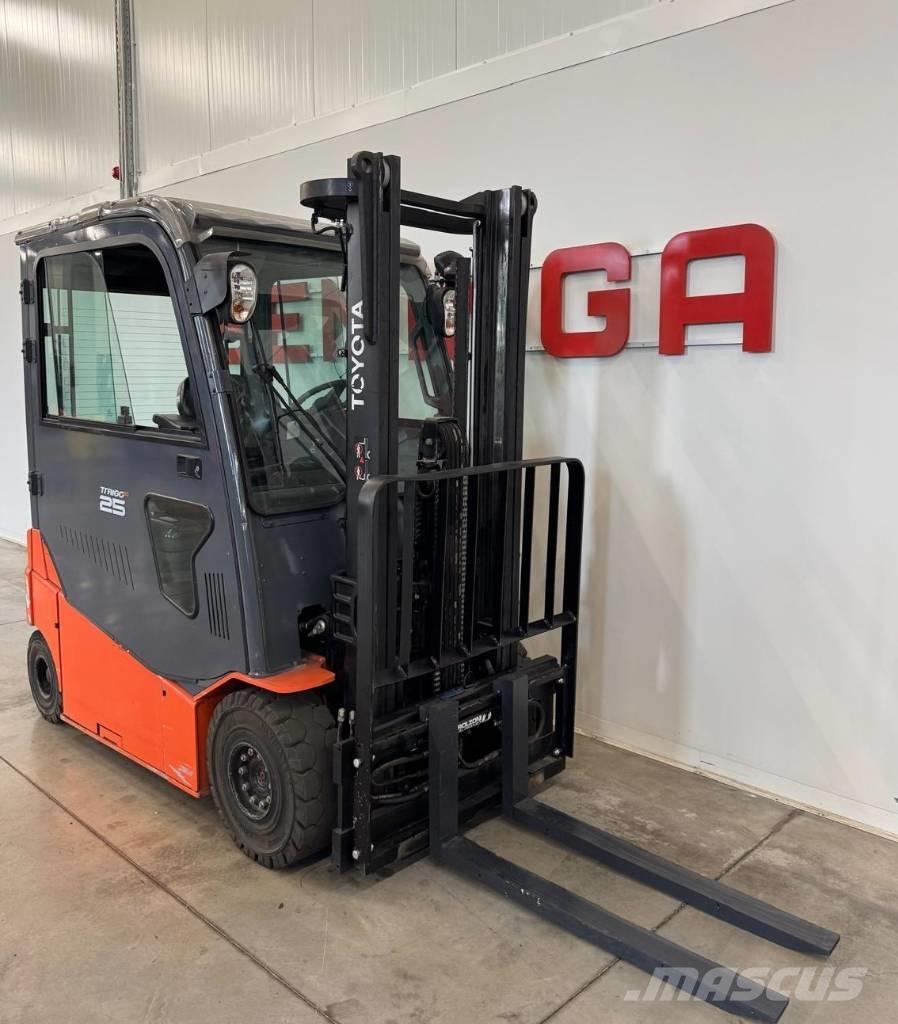 Toyota 10939 - 8FBMT25 Elektriskie iekrāvēji