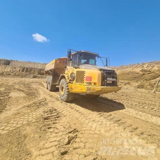 Volvo A 30 E Mini pašizgāzēji